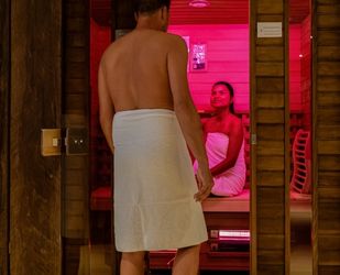 infrared sauna with low EMF emissions